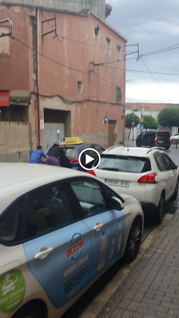 Autoescuela Eduardo — Videos