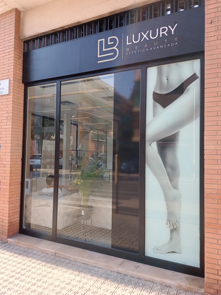 Luxury beauty Estetica — Exterior