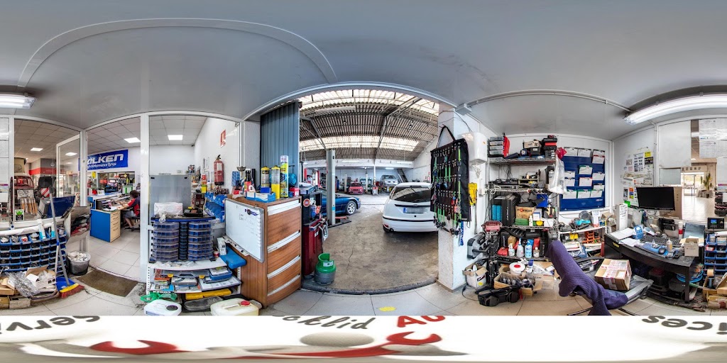 Decklid Auto Services — Taller