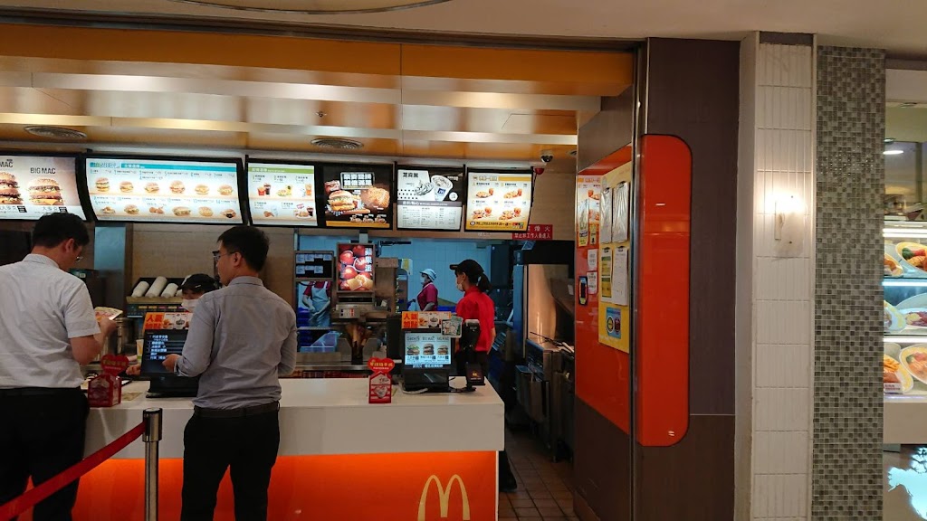 麥當勞-高雄漢神二餐廳 的照片