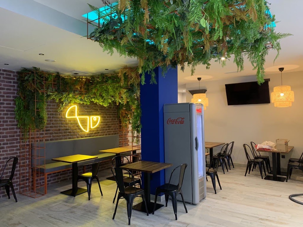 Urban Poke Bar - Pardo Bazan - Valdemoro — Cafeteria