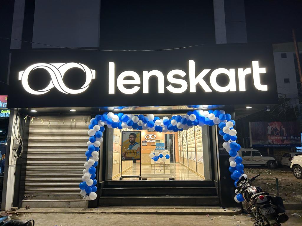 Lenskart Com At Dd Puram Bareilly
