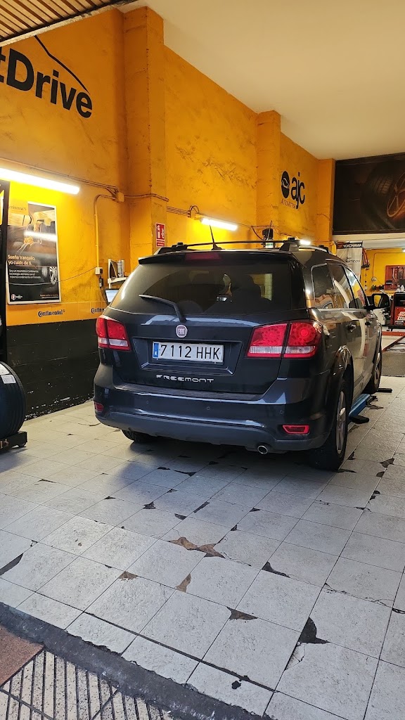 BestDrive AJC Auto Motor S.L. — Interior