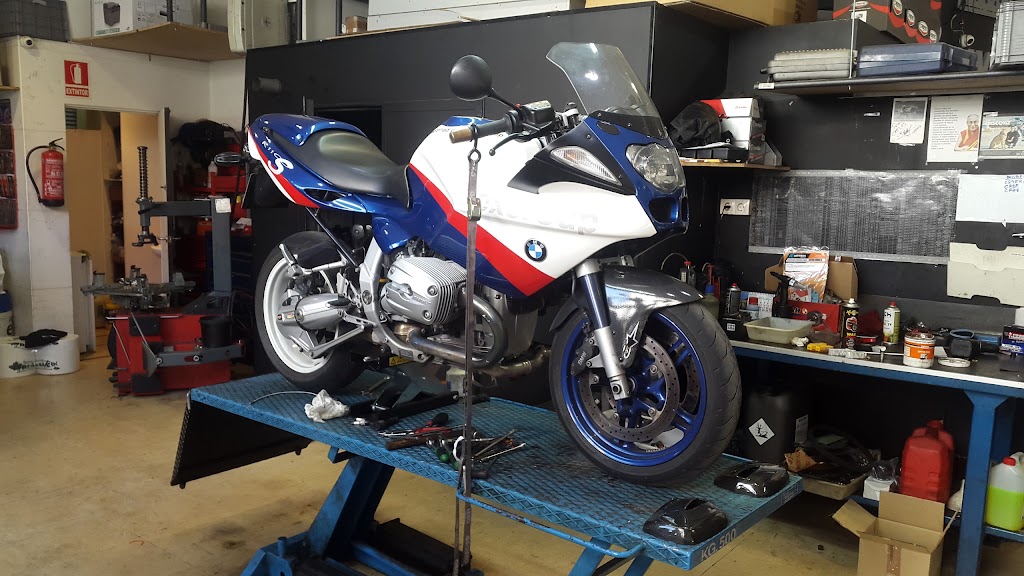 Moto Punt Racing — Del propietario