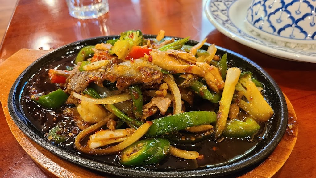 Phi Chay Thai Cuisine