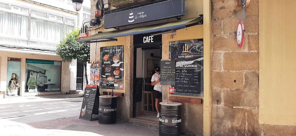 Cafe Cerveceria La Antigua