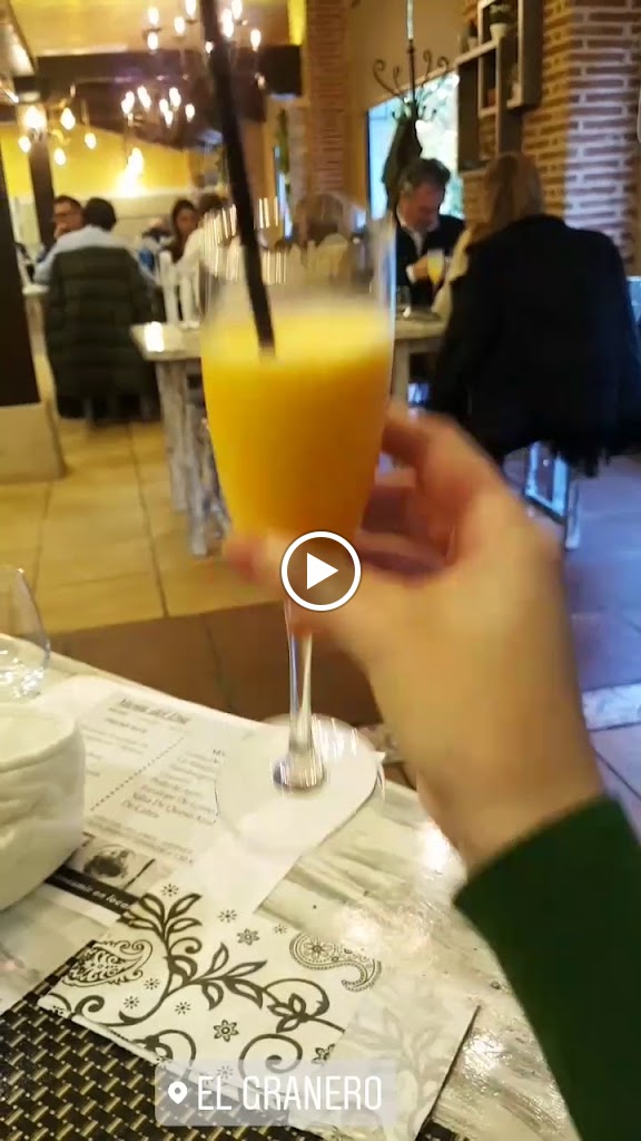 Restaurante El Granero — Videos