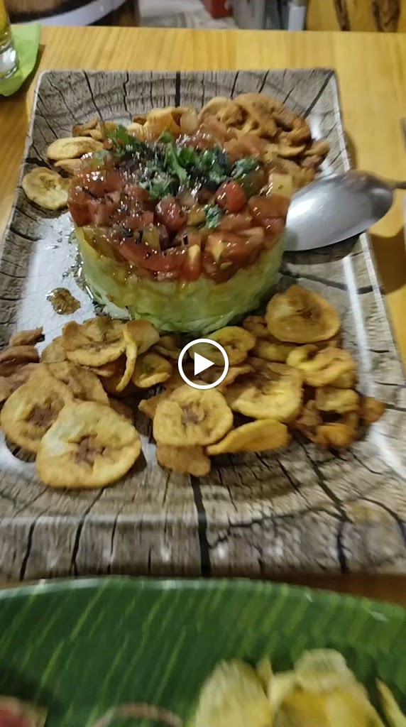 La Isla — Videos