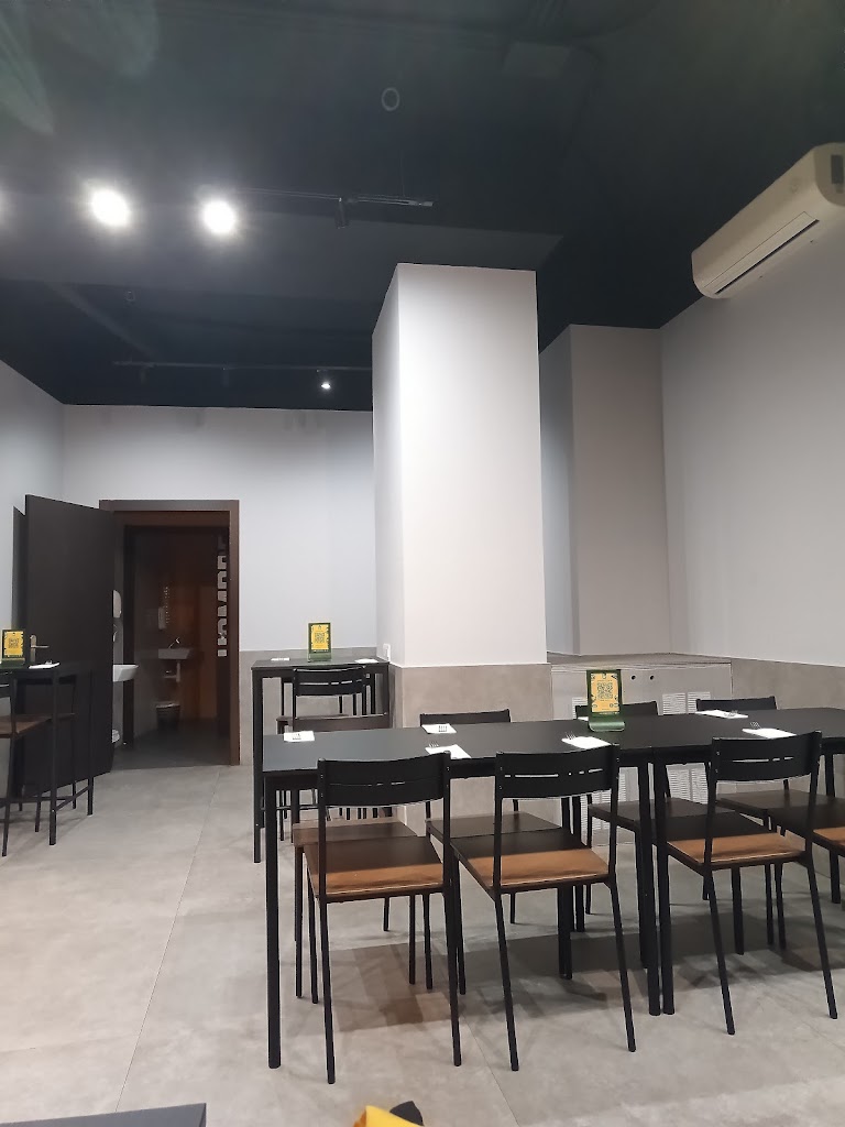 Hamburgueseria La Burger Vasca Barakaldo — Ambiente