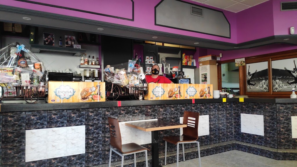 Cafeteria Papi y Mami — Ambiente