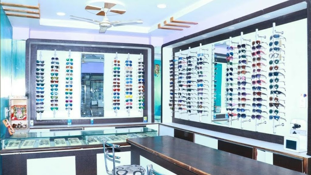 Bajaj Opticals Eye Clinic