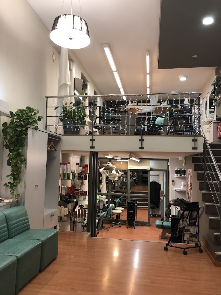 Perruqueria Mariona Bertran — Interior