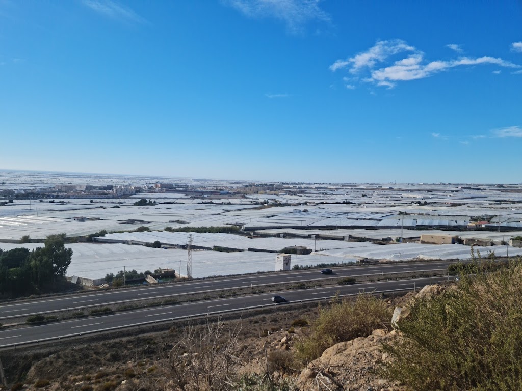Banco Mirador Mar de Plastico