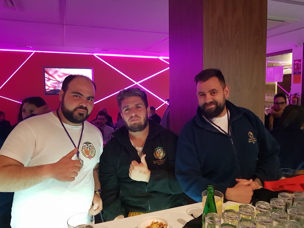 La CAVA Cafe & Tapas — Bebida alcoholica