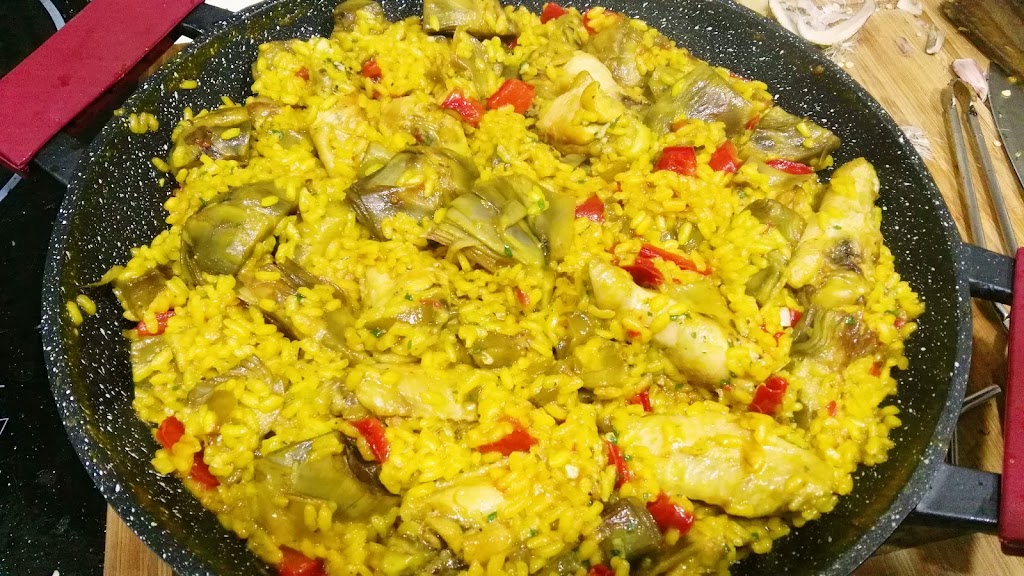 Nou Mileni — Comida y bebida