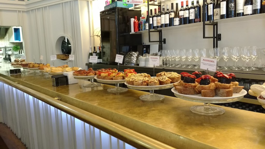 Manteleria (A Coruna)