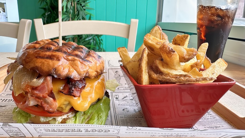 Muskoka Bistro — Comida y bebida