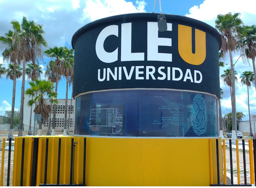 CLEU campus Merida Criminologia- Criminalistica