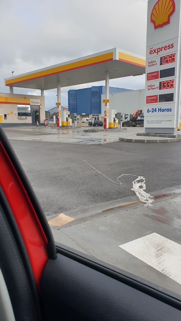 SHELL — Surtidor de combustible