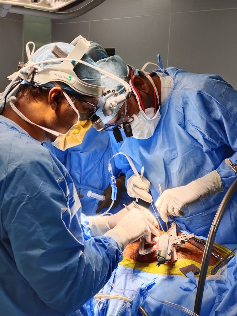 Dr. Dr Srikanth Bhumana Ms Jipmer Mch Pgi Cardiothoracic Surgeon Trichy Beating Heart Bypass Surgery Minimal Invasive Cardiac Surgery Mics