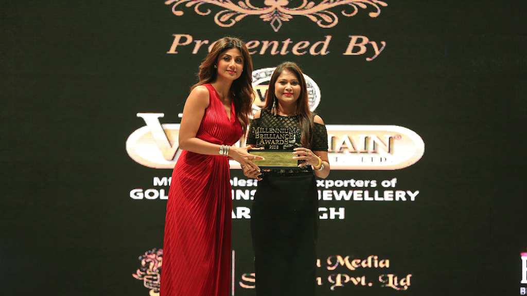 N Veda Makeup Studio