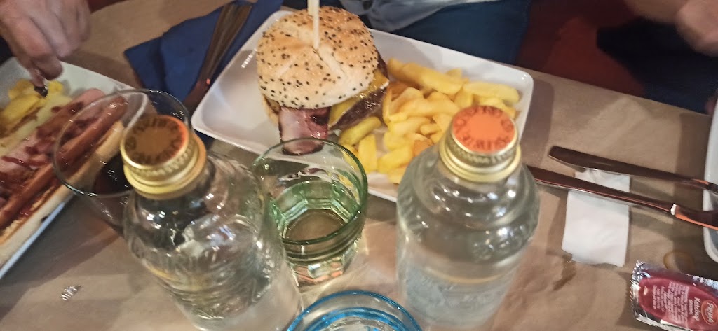 Gastrobar RRR — Hamburguesa