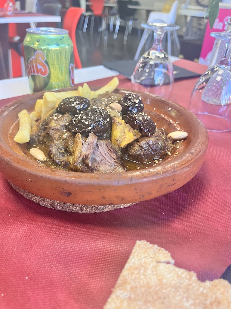 Zina Tacos restaurante marroqui — Tayin