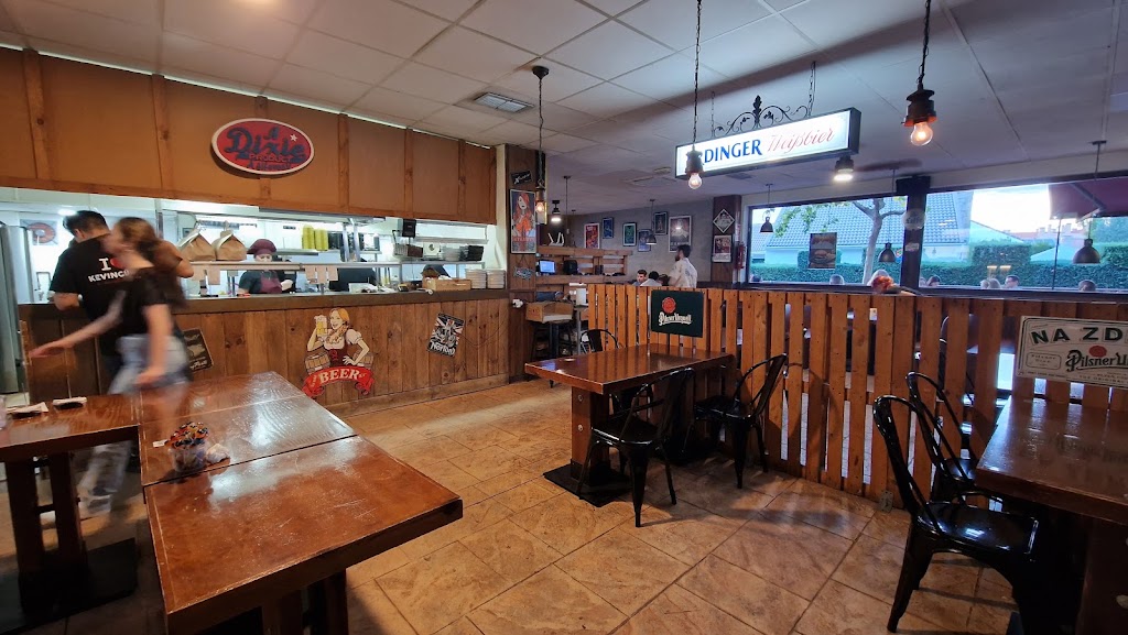 Rock & Grill - El Viajero - — Ambiente