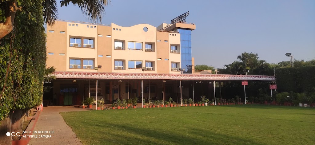 Hotel Ruchishree Garden