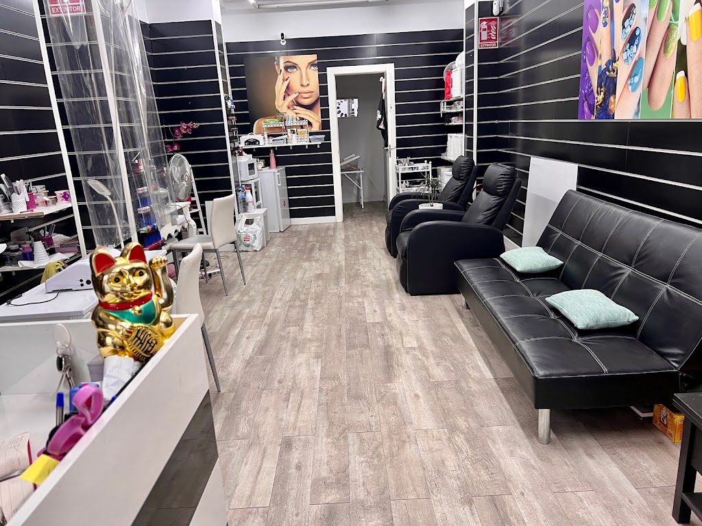 Perfecto Unas — Interior