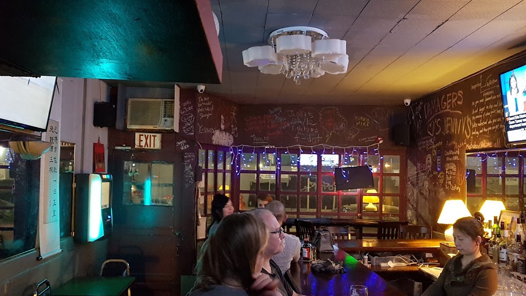Jenny's Bar & Restaurant