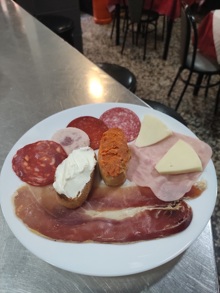 Rama — Comida y bebida