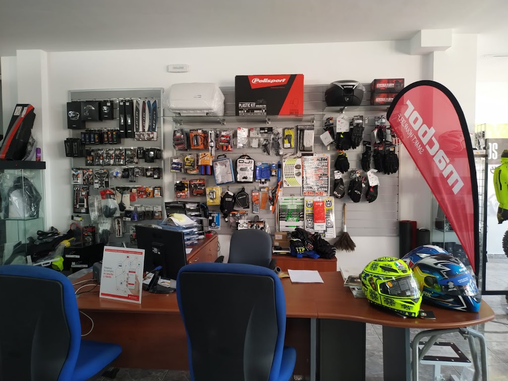 Moto Mecanica J Lopez — Interior