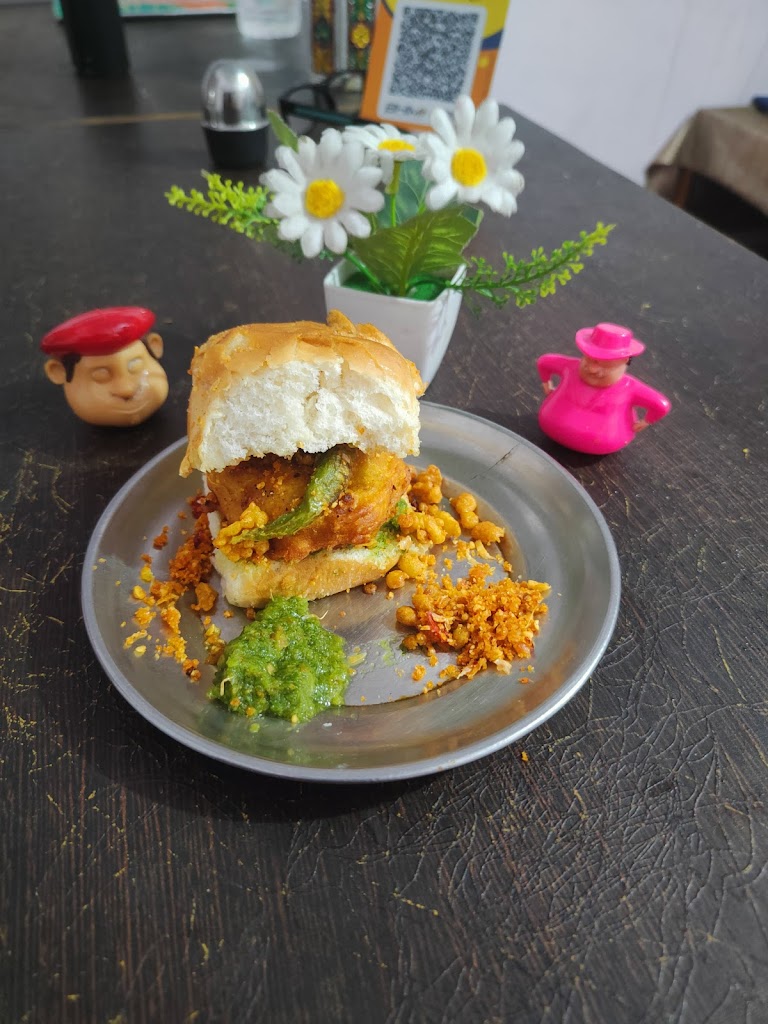 Vada pav