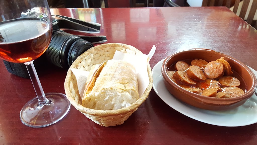 Bar Krone — Comida y bebida