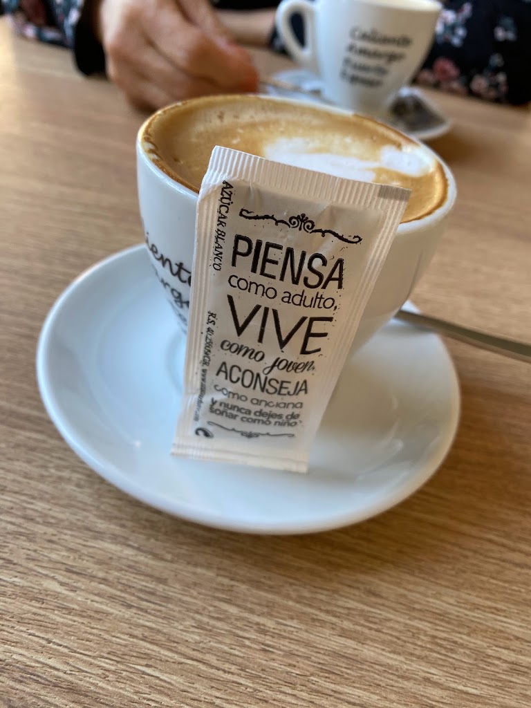 BIANCO LOUNGE CAFE — Cafe