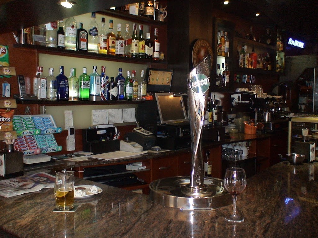 Cafeteria Pub Mayesthis — Ambiente