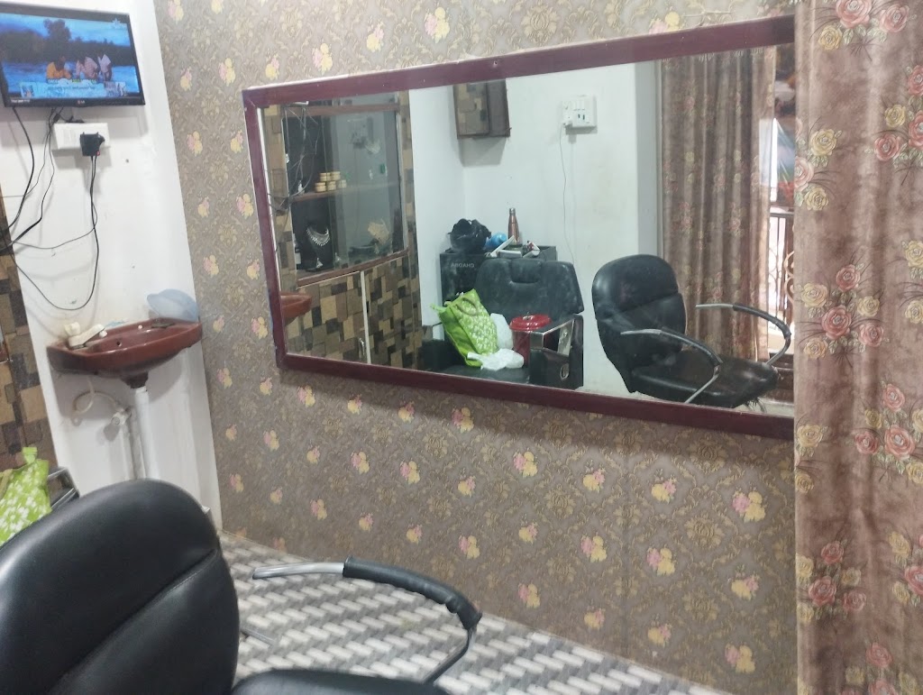 Mahi S Bridal Studio Beauty Parlour