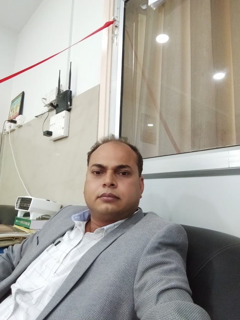 Dr. Dr Kumar Amaresh Mbbs Md General Physician