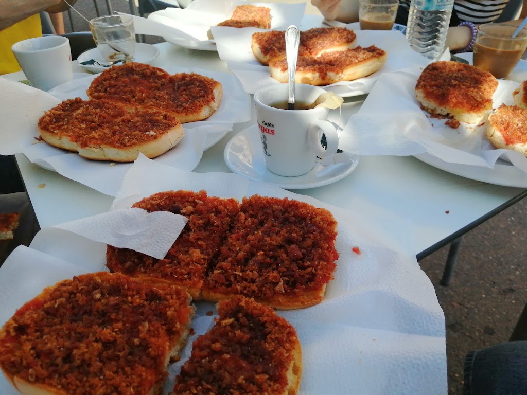 El galgo — Comida y bebida