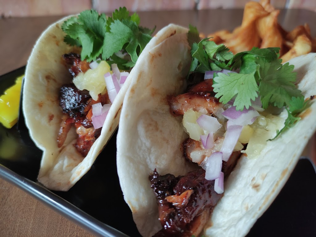  Two20 Taphouse & Grill