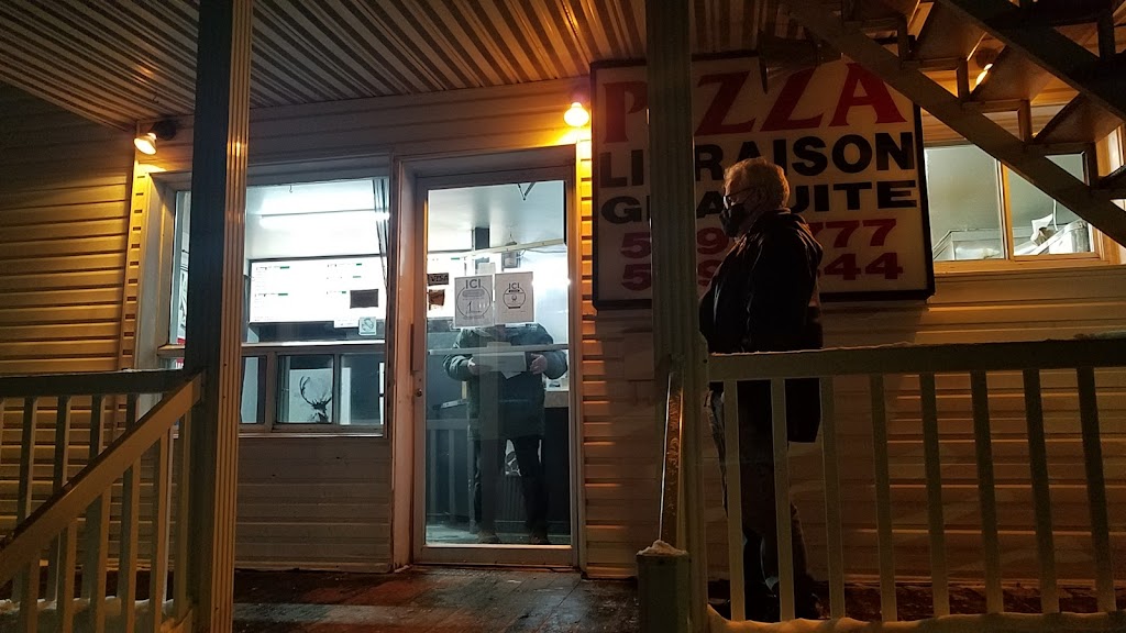 Restaurant Pizzeria 67 in Shawinigan