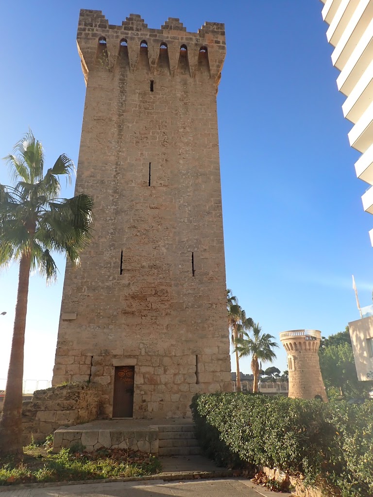 Torre de Paraires