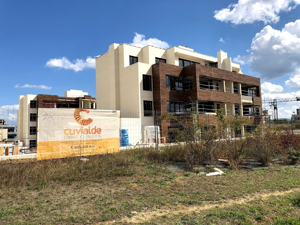 Aparkalekua/Aparcamiento