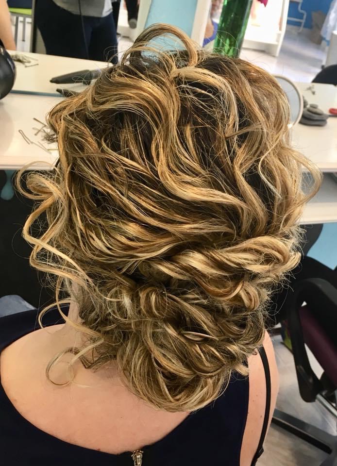 Peluqueria y estetica Lina