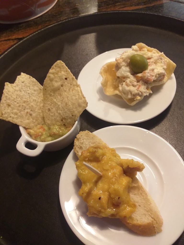 Cafe-Bar Mimo's — Comida y bebida