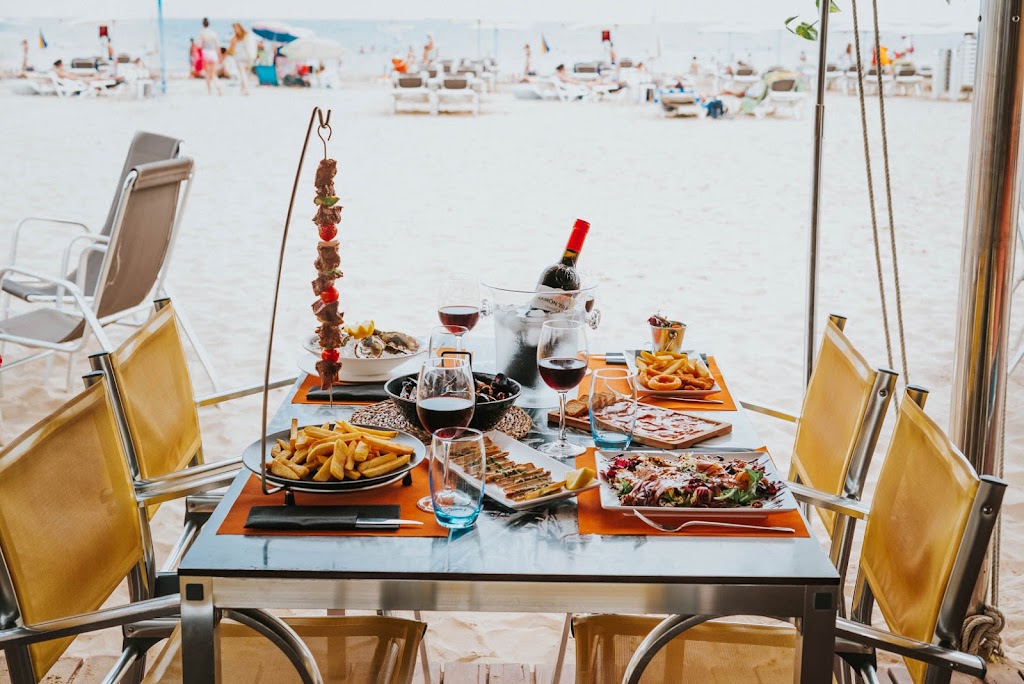 Bar restaurante Ocean City — Comida y bebida