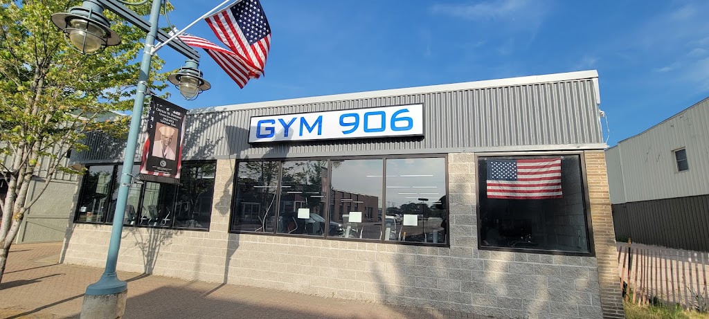  UP North Nutrition & GYM 906