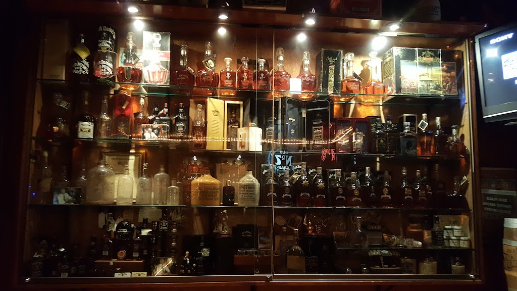 L'Oncle Jack Music & Cocktail Bar