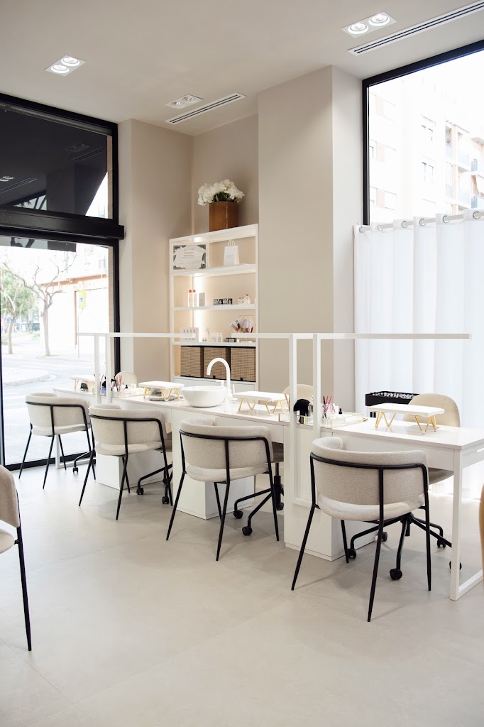 Ana Belen Beautystudio. Bronceado y belleza — Interior